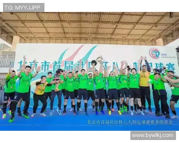 怀念足球传奇去世明星名字汇总与生平回顾 怀念足球传奇去世明星名字汇总与生平回顾